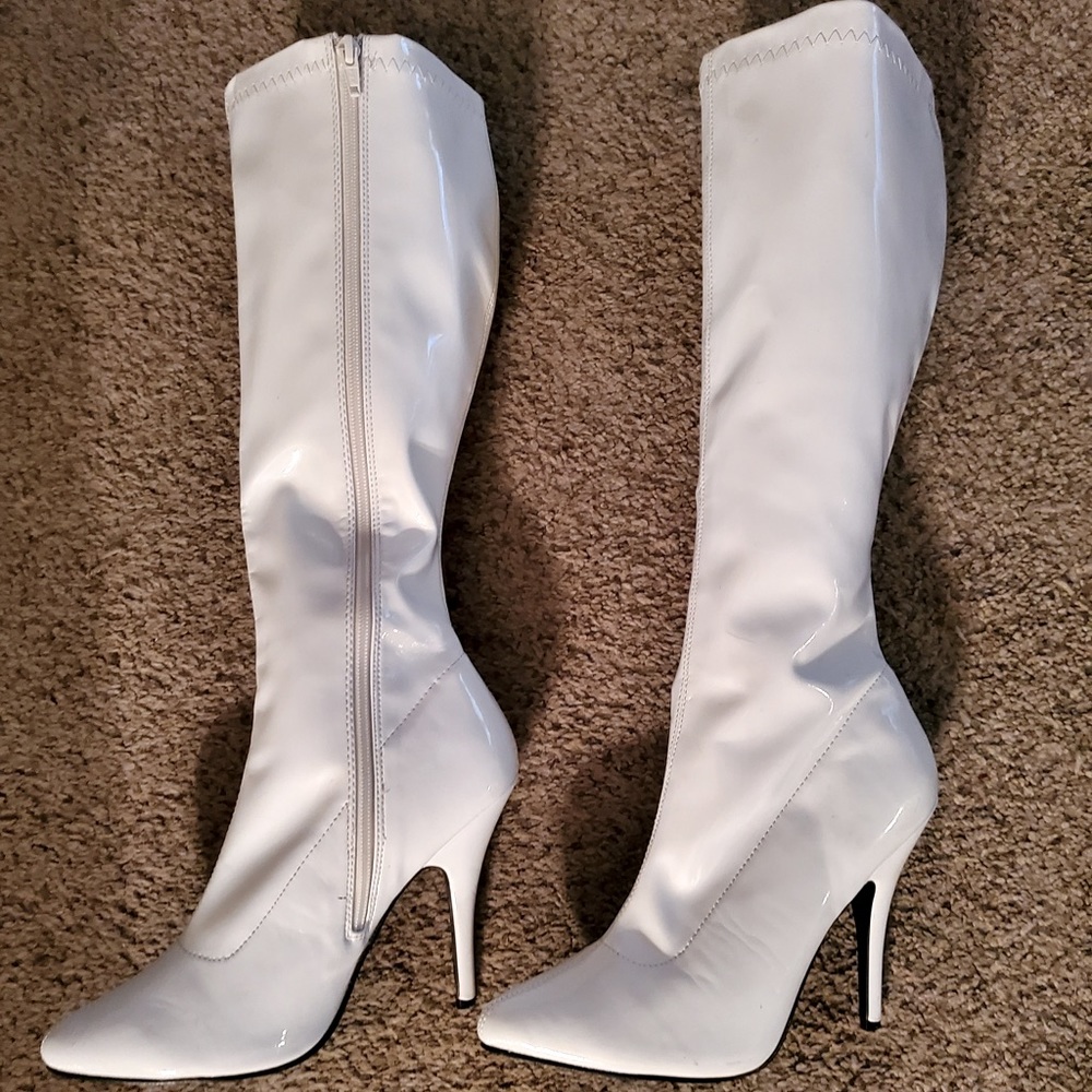 White Heeled GoGo Boots